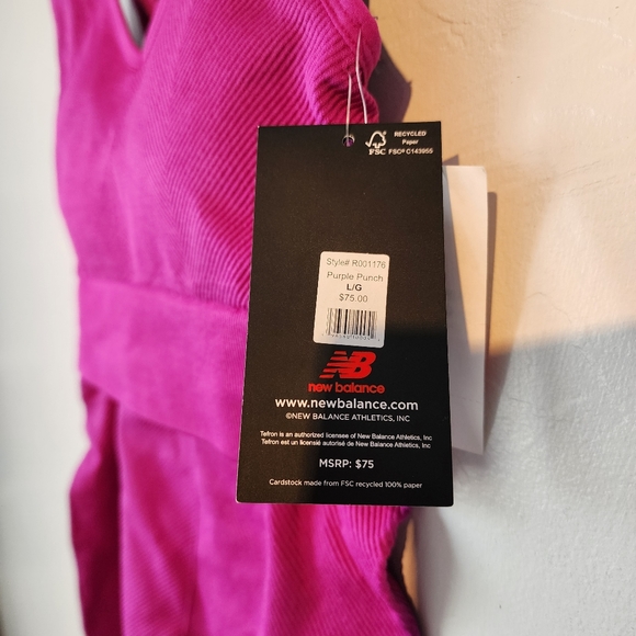 2 Pc Womens Workout set New Balance crop sports bra and biker short purple Sz L - Picture 7 of 10